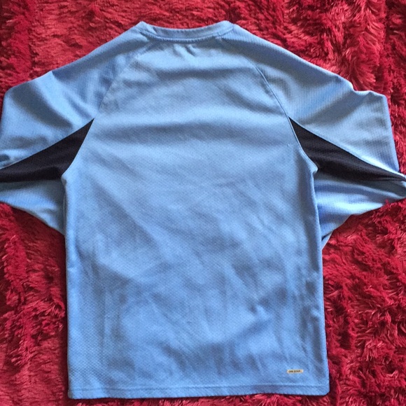 Carolina blue and navy antiperspirant top - Picture 4 of 8